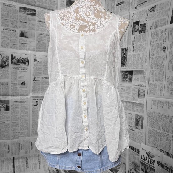 American Eagle Outfitters Tops - American Eagle White Cotton Peplum Babydoll Top M Cottagecore Boho